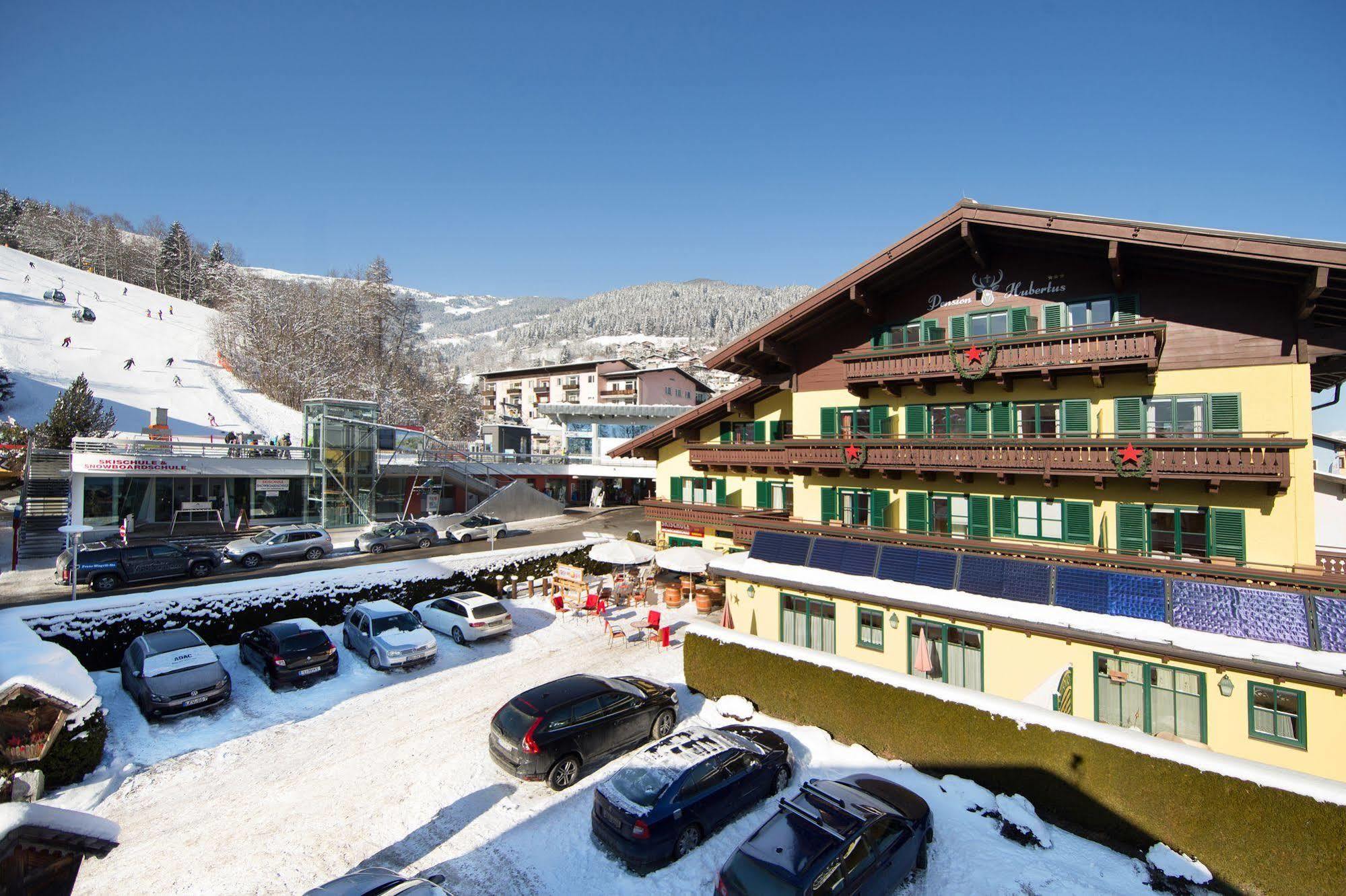 Hotel Pension Hubertus Zell am See Dış mekan fotoğraf