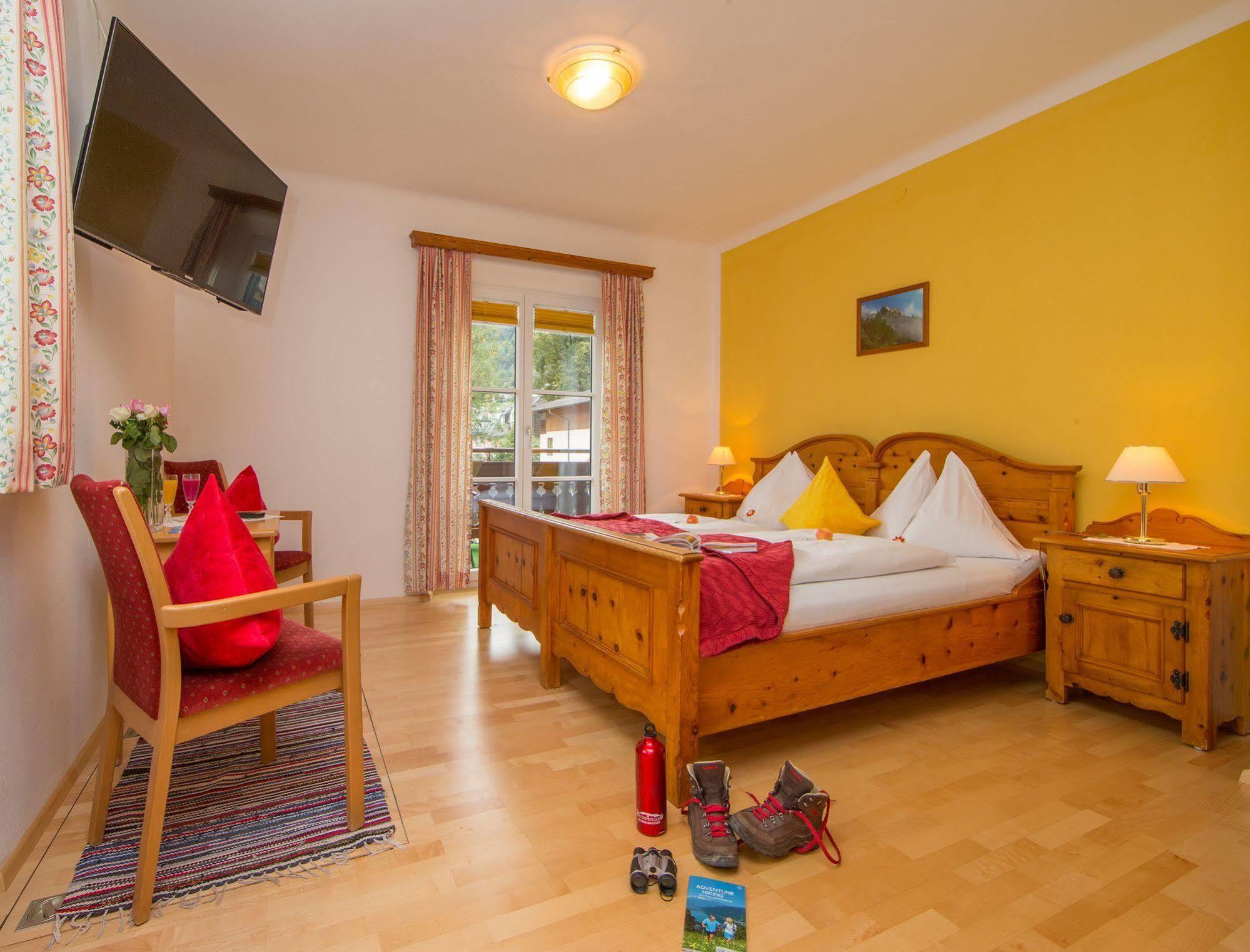 Hotel Pension Hubertus Zell am See Dış mekan fotoğraf